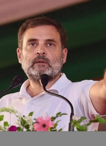 শিক্ষামন্ত্রীর পদত্যাগ ছাড়া সরকারের সঙ্গে কোনো আলোচনা নয়: রাহুল গান্ধী