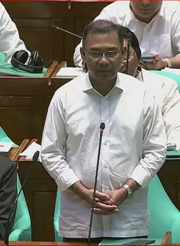 শিক্ষকদের পেশাগত মর্যাদা রক্ষায় সম্মানী বৃদ্ধি জরুরি: প্রধানমন্ত্রী