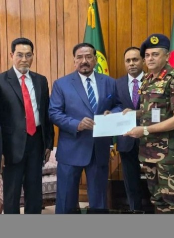 ভারপ্রাপ্ত রাষ্ট্রপতির দায়িত্ব নিলেন স্পিকার হাফিজ উদ্দিন আহমদ