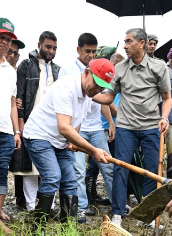সিলেটের বাসিয়া নদীর খাল পুনরুদ্ধার প্রকল্পের কাজের সূচনা করলেন প্রধানমন্ত্রী